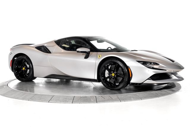 Used 2024 Ferrari SF90 Spider AWD/4WD image 15