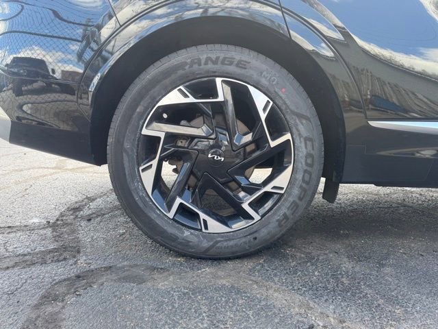 Used 2023 Kia Sportage SX image 17