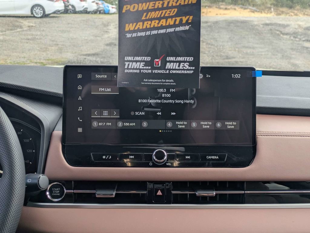 New 2026 Mitsubishi Outlander SEL image 19