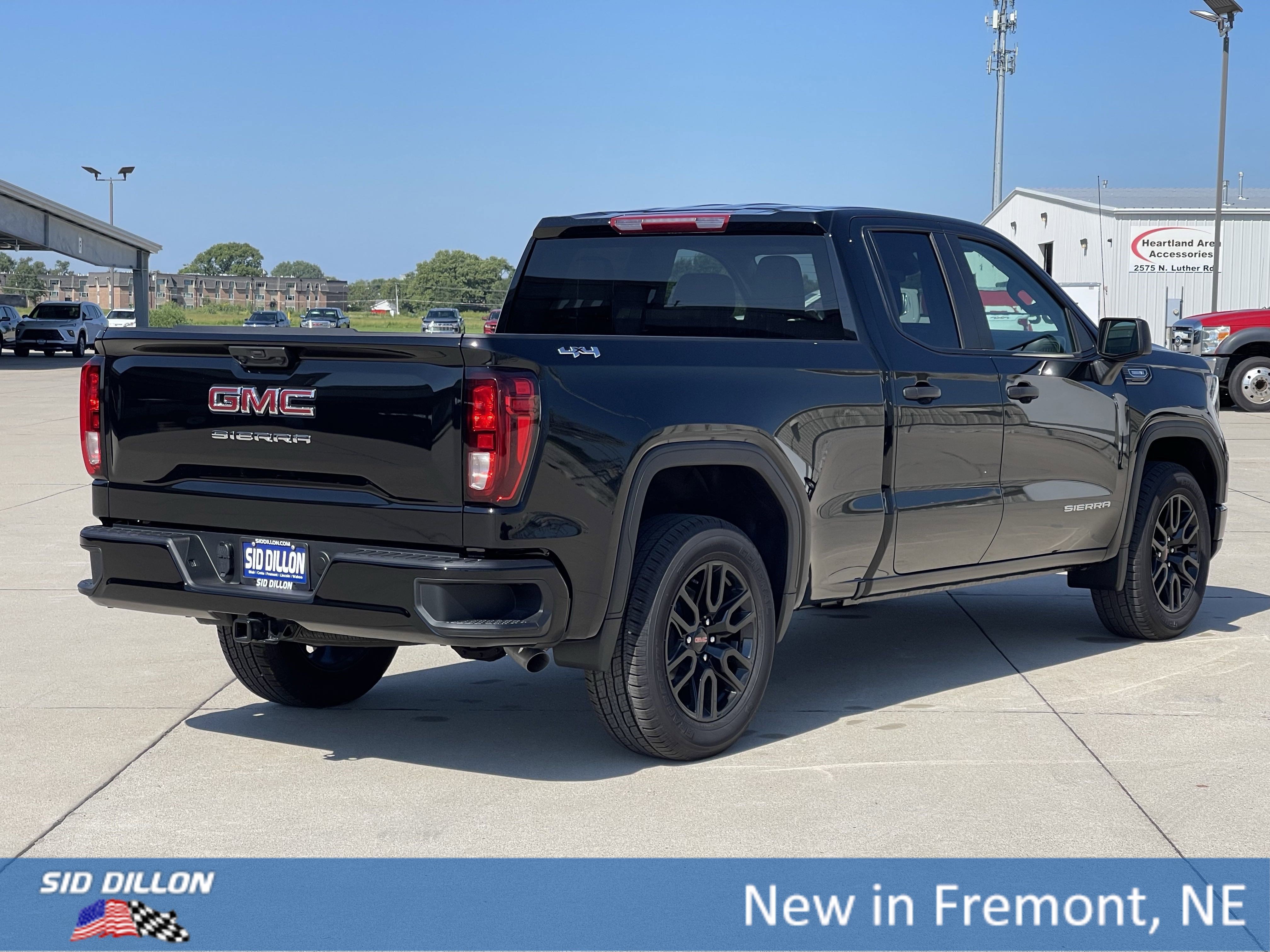 New 2026 GMC Sierra 1500 Pro w/ Graphite Edition image 11