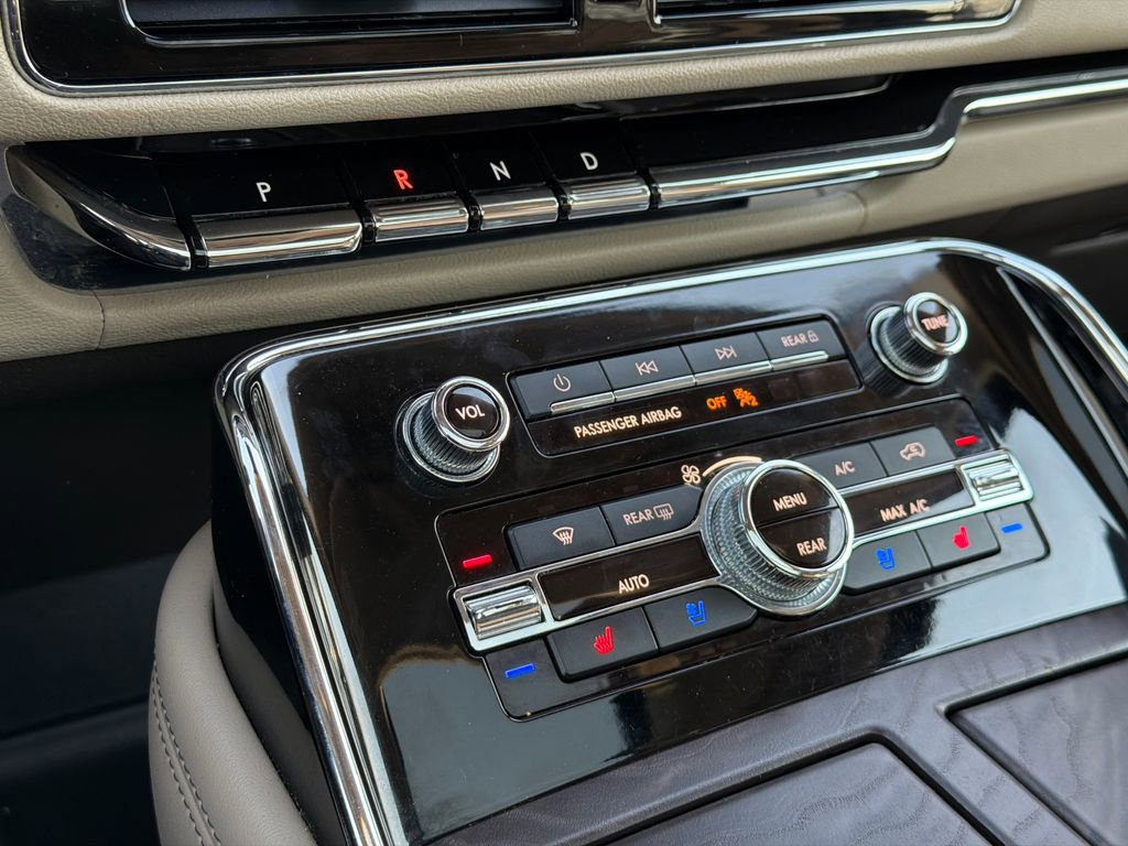 Used 2022 Lincoln Navigator L Reserve image 33
