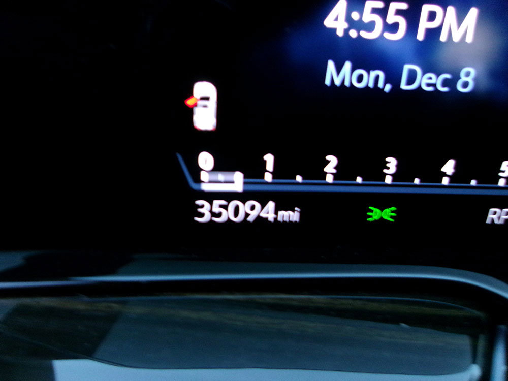 Used 2023 Cadillac Escalade Premium Luxury image 22