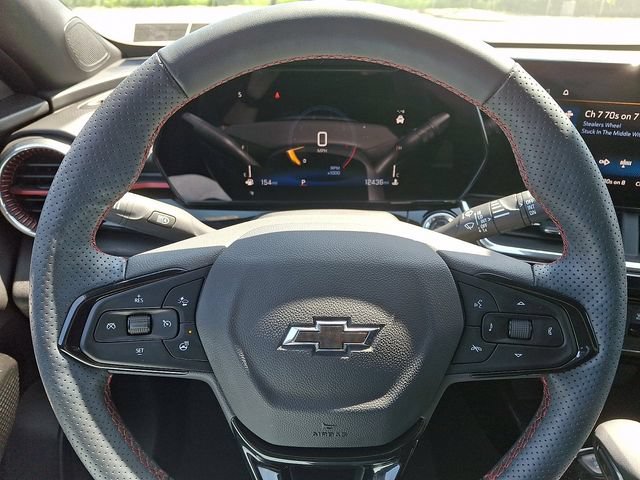 Used 2025 Chevrolet Trax RS w/ Driver Confidence Package FWD image 18