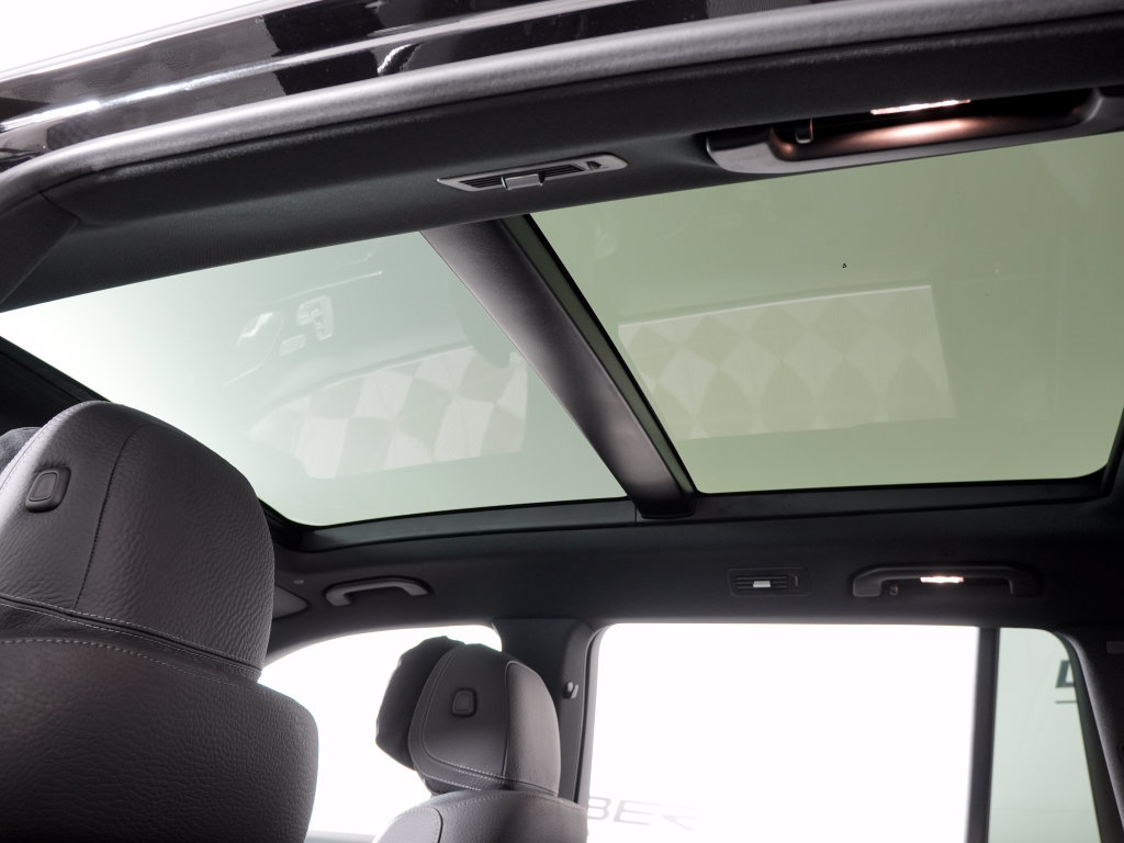 Certified 2025 Mercedes-Benz GLS 580 4MATIC image 17