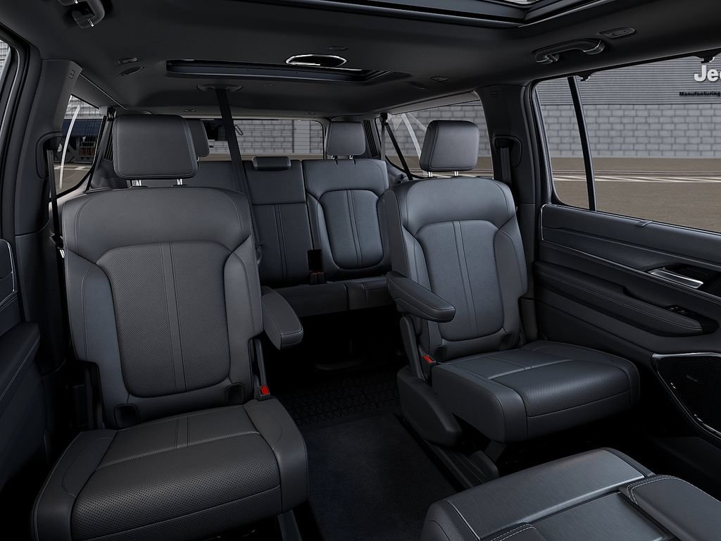 New 2026 Jeep Grand Wagoneer L Limited AWD/4WD image 15