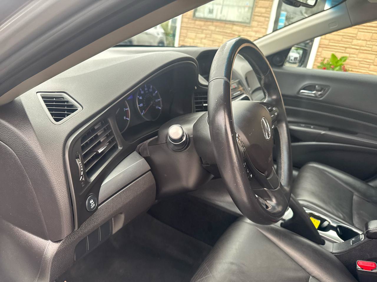 Used 2014 Acura ILX w/ Premium Package FWD image 28