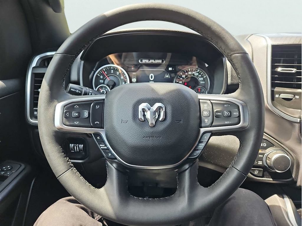 Used 2025 RAM 1500 Big Horn AWD/4WD image 23
