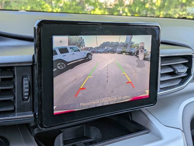 Used 2022 Ford Explorer XLT w/ Equipment Group 202A RWD image 24