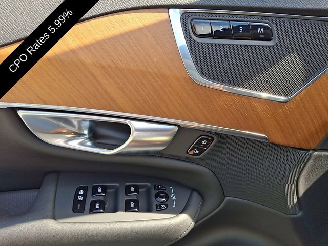 Certified 2025 Volvo XC90 T8 Plus w/ Protection Package Premier AWD/4WD image 16