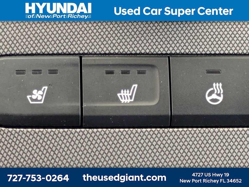 Used 2020 Hyundai Palisade Limited FWD image 34