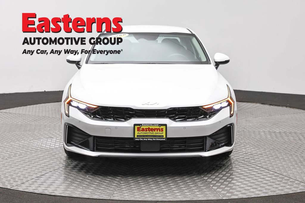 Used 2025 Kia K5 LXS FWD image 2