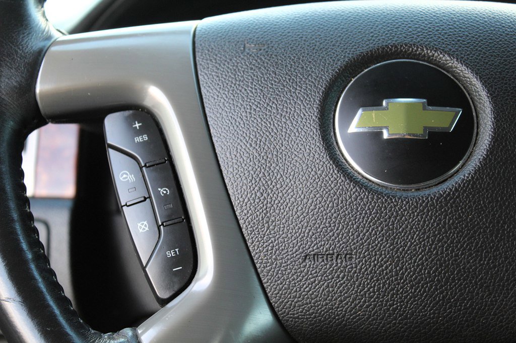 Used 2012 Chevrolet Avalanche LTZ image 13