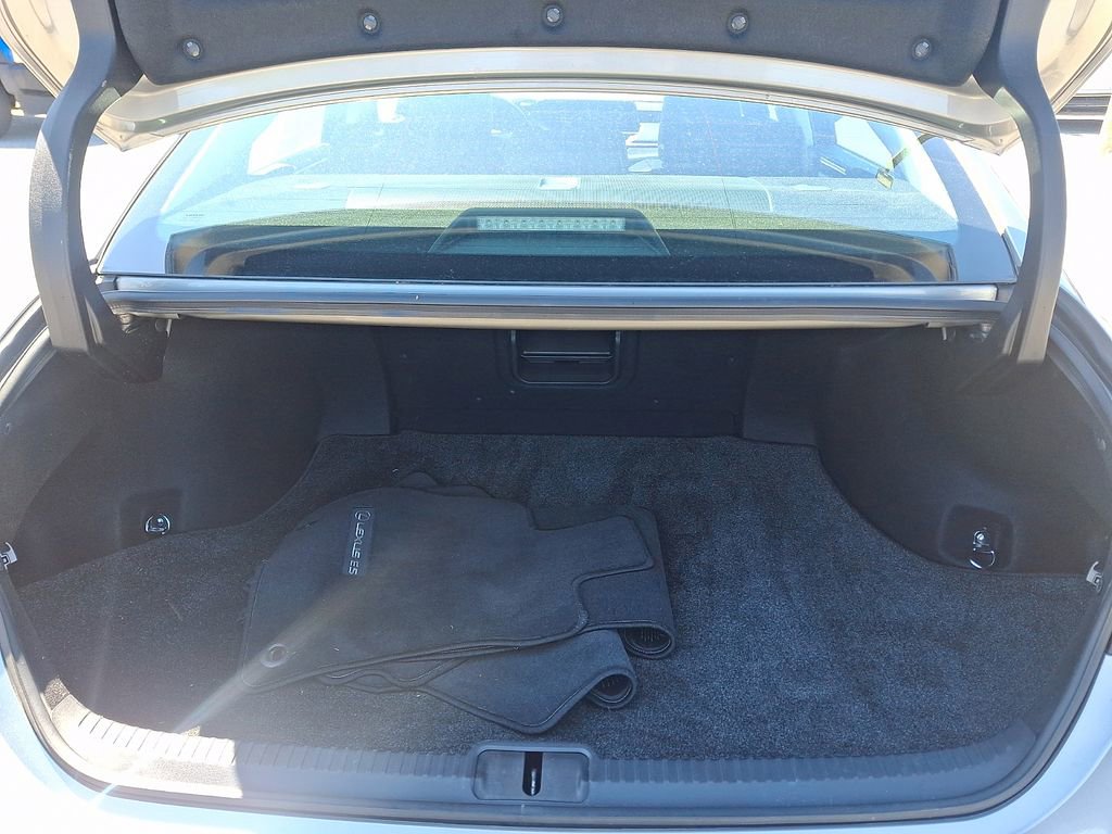 Used 2021 Lexus ES 350 w/ Premium Package image 32