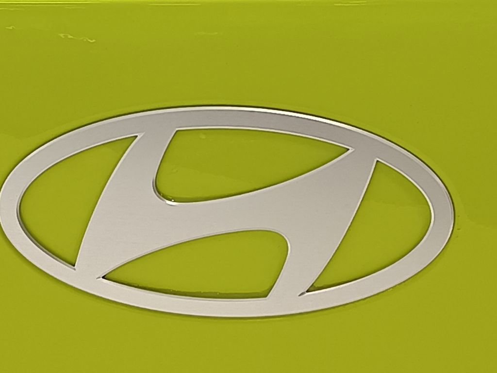 New 2026 Hyundai Kona SEL Sport AWD/4WD image 8