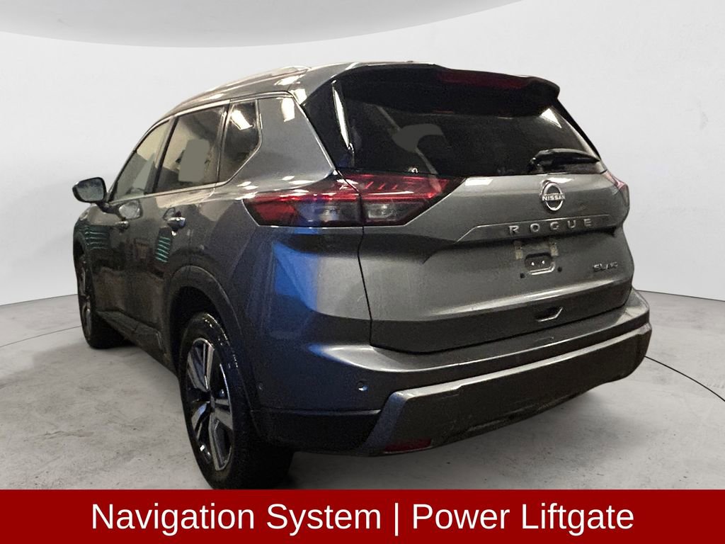 Used 2026 Nissan Rogue SL image 3