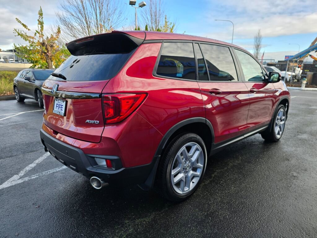 Certified 2025 Honda Passport EX-L image 6