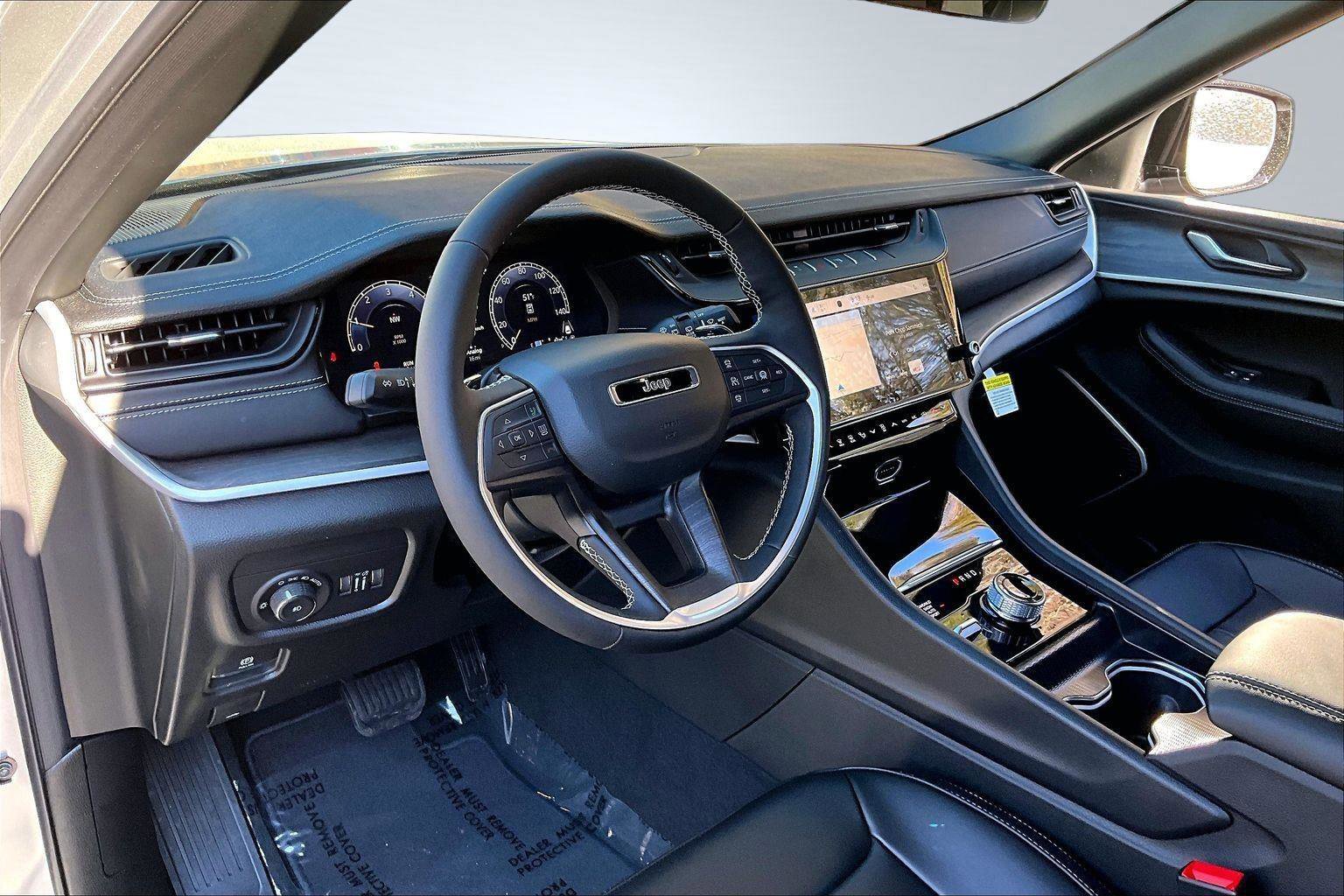 New 2026 Jeep Grand Cherokee Limited image 7