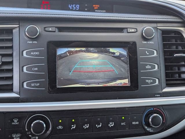 Used 2019 Toyota Highlander LE image 26