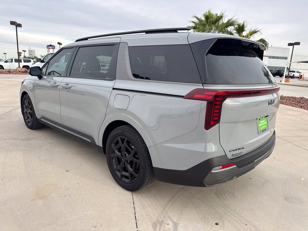 Used 2026 Kia Carnival SX Prestige FWD image 3
