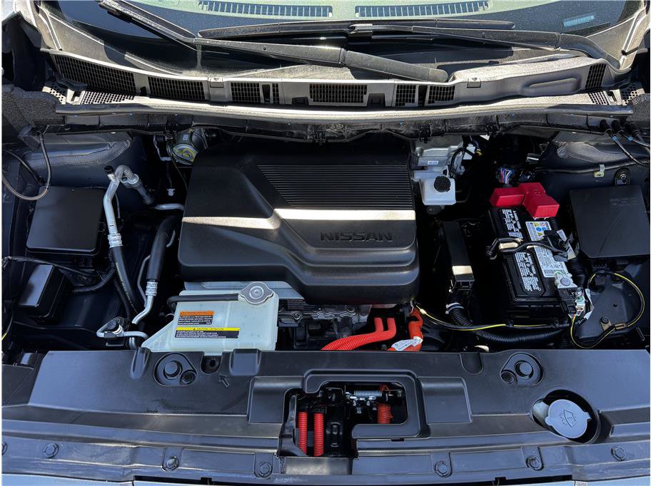 Used 2025 Nissan Leaf S FWD image 28