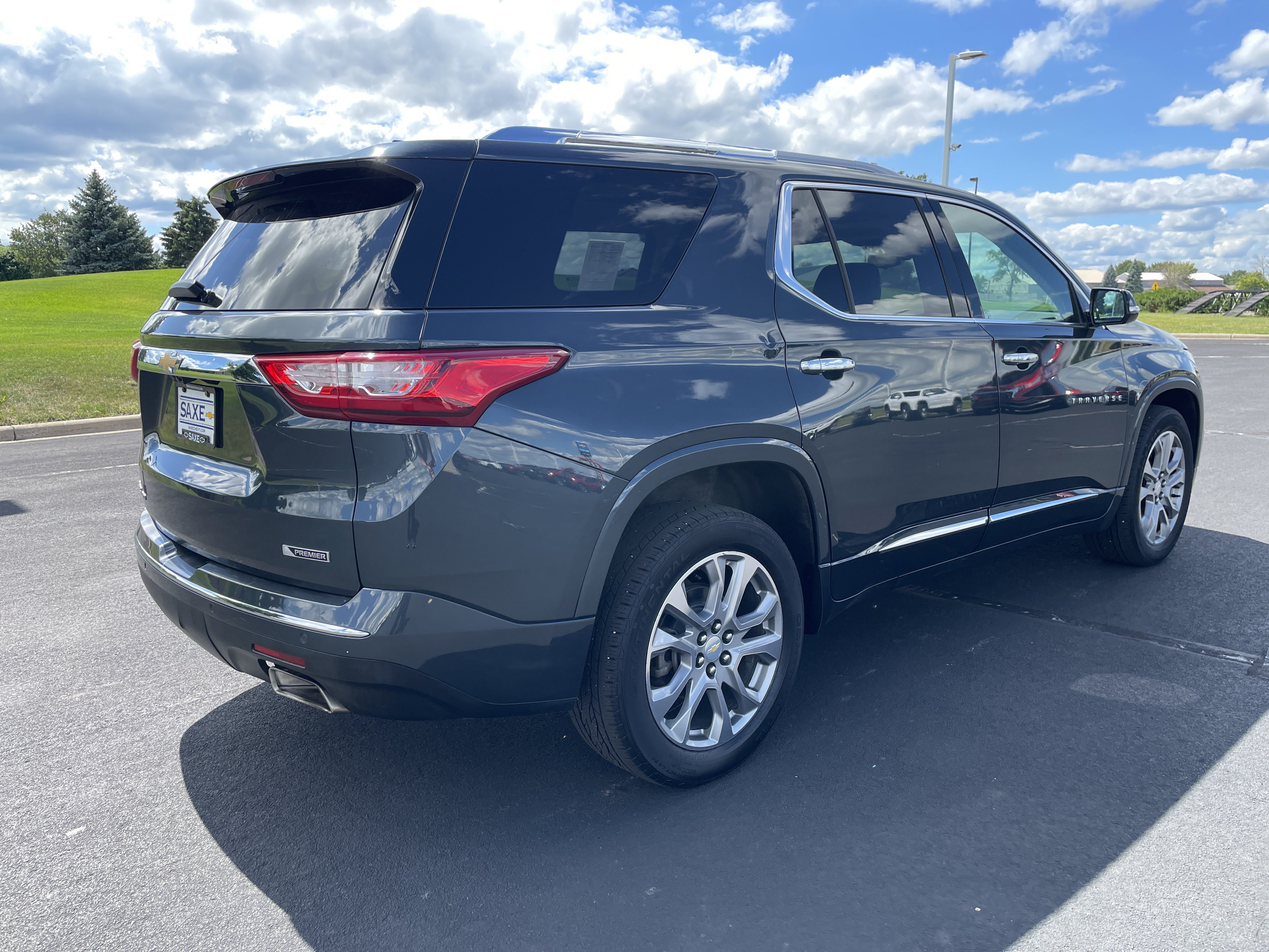 Used 2018 Chevrolet Traverse Premier w/ LPO, Floor Liner Package AWD/4WD image 6