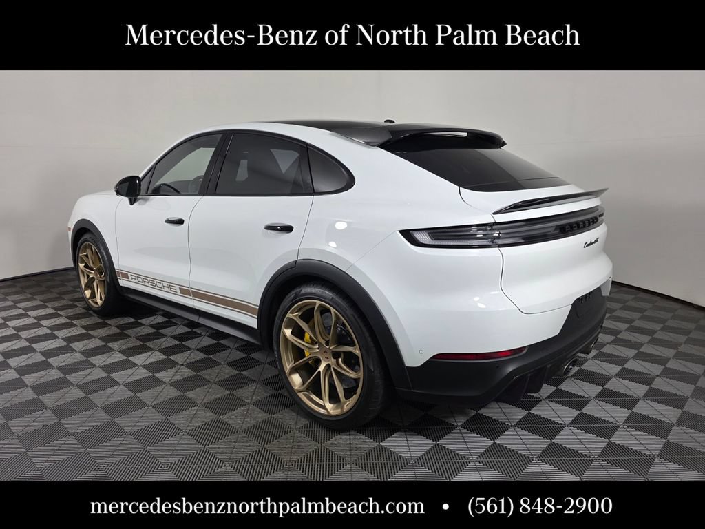 Used 2025 Porsche Cayenne Turbo GT AWD/4WD image 4