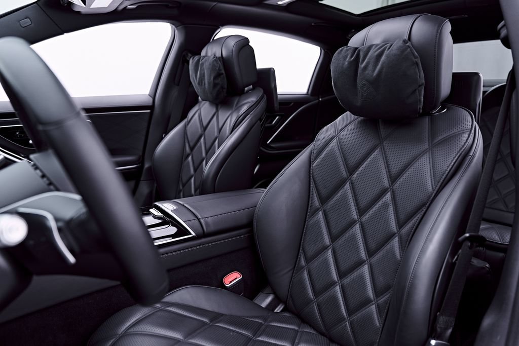 Used 2023 Mercedes-Benz Maybach S 580 4MATIC image 53