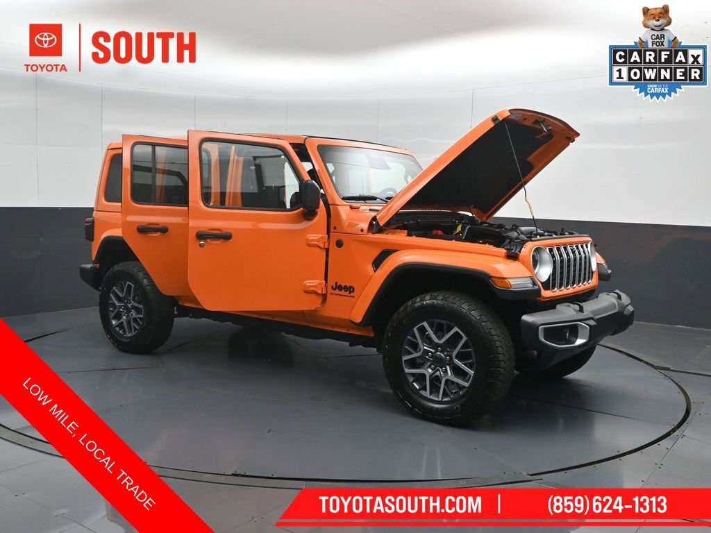 Used 2025 Jeep Wrangler Sahara w/ Technology Group AWD/4WD image 60