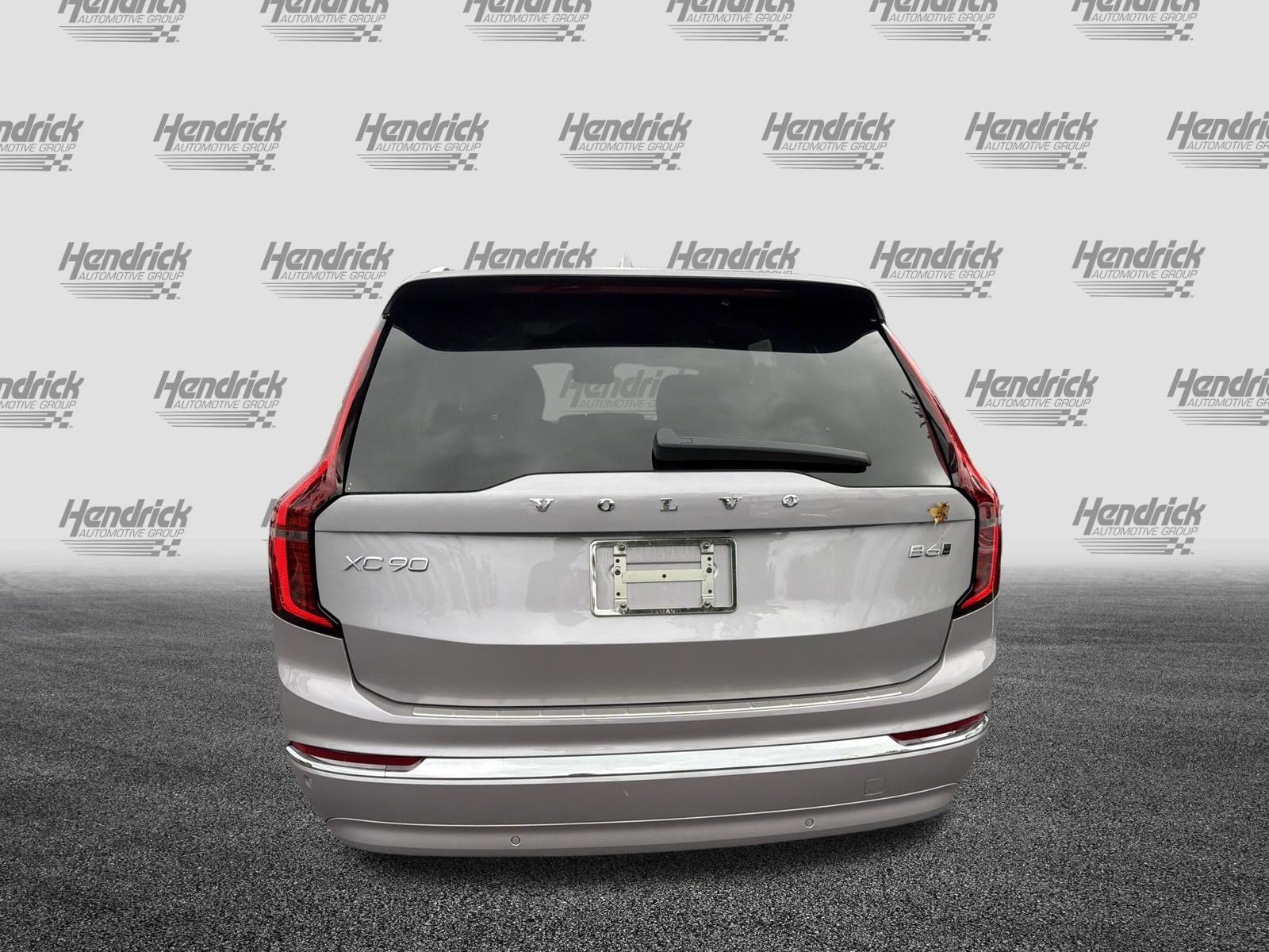 Certified 2026 Volvo XC90 B6 Plus AWD/4WD image 9