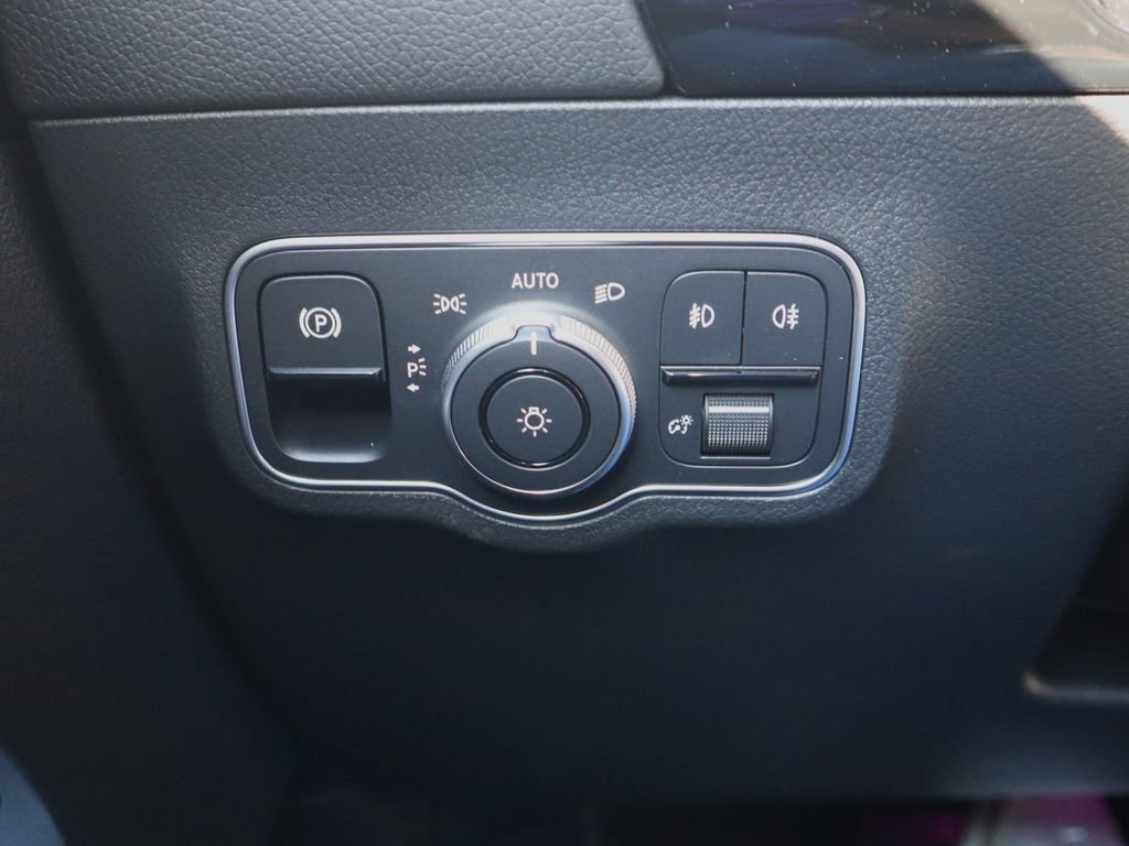 New 2026 Mercedes-Benz GLA 250 image 22