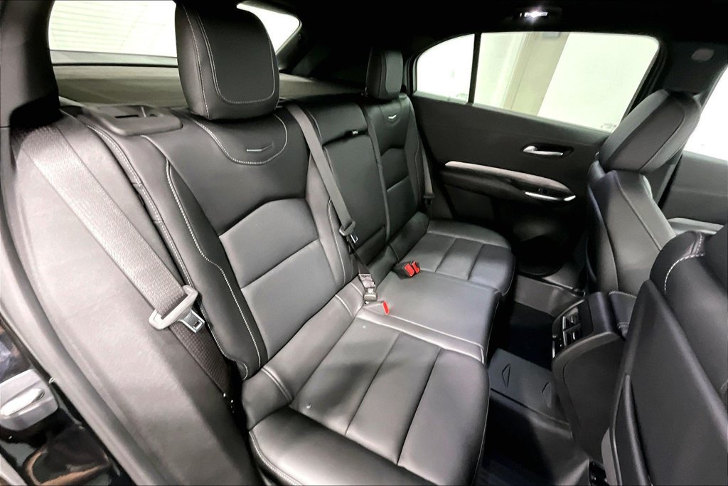 Used 2024 Cadillac XT4 Premium Luxury FWD image 33