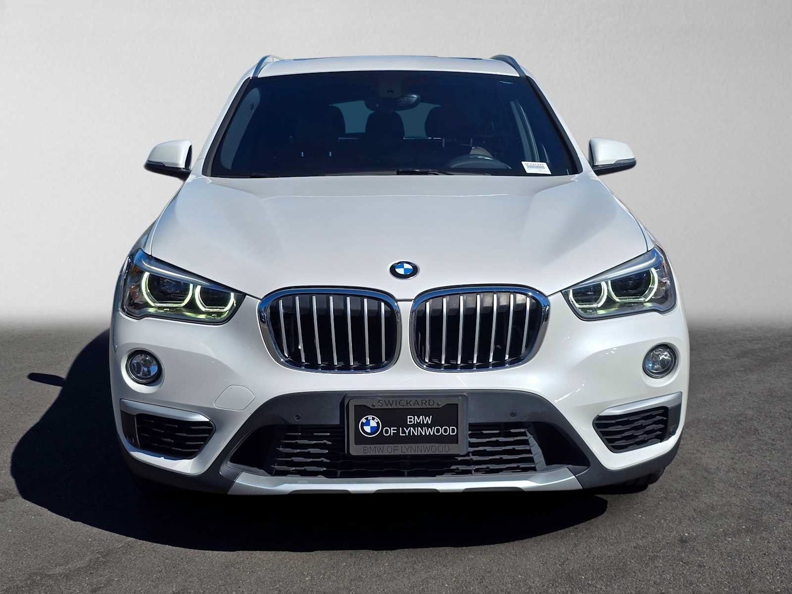 Used 2017 BMW X1 xDrive28i AWD/4WD image 8