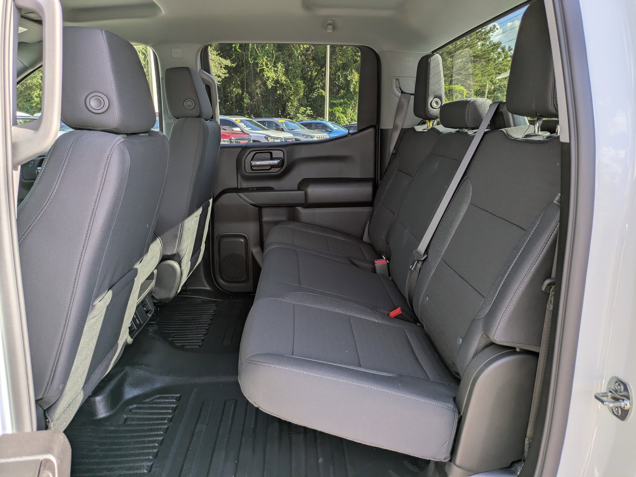 New 2026 GMC Sierra 1500 Pro w/ Pro Value Package image 14