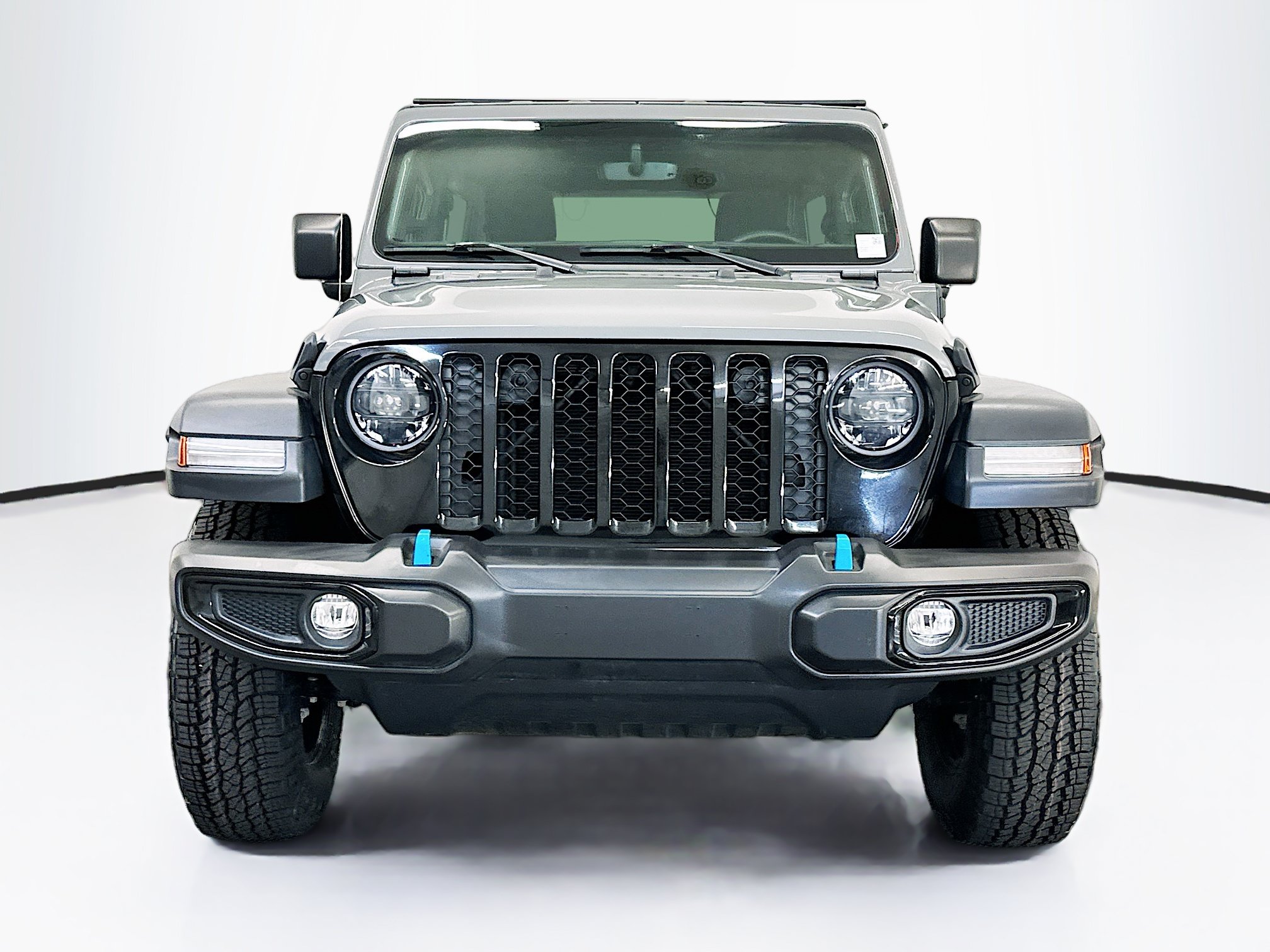 Used 2023 Jeep Wrangler Unlimited AWD/4WD image 2