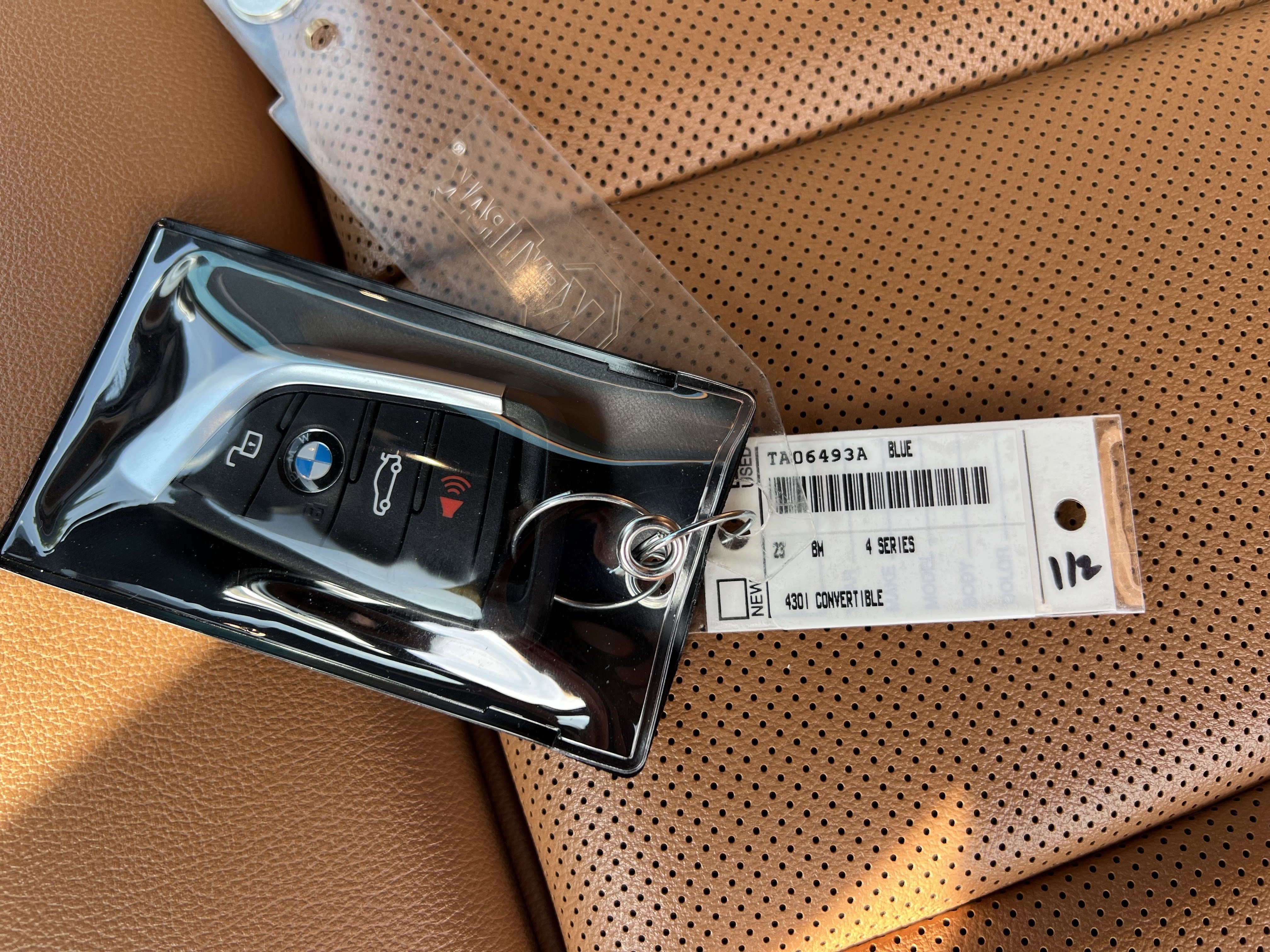 Used 2023 BMW 430i Convertible w/ Premium Package RWD image 37