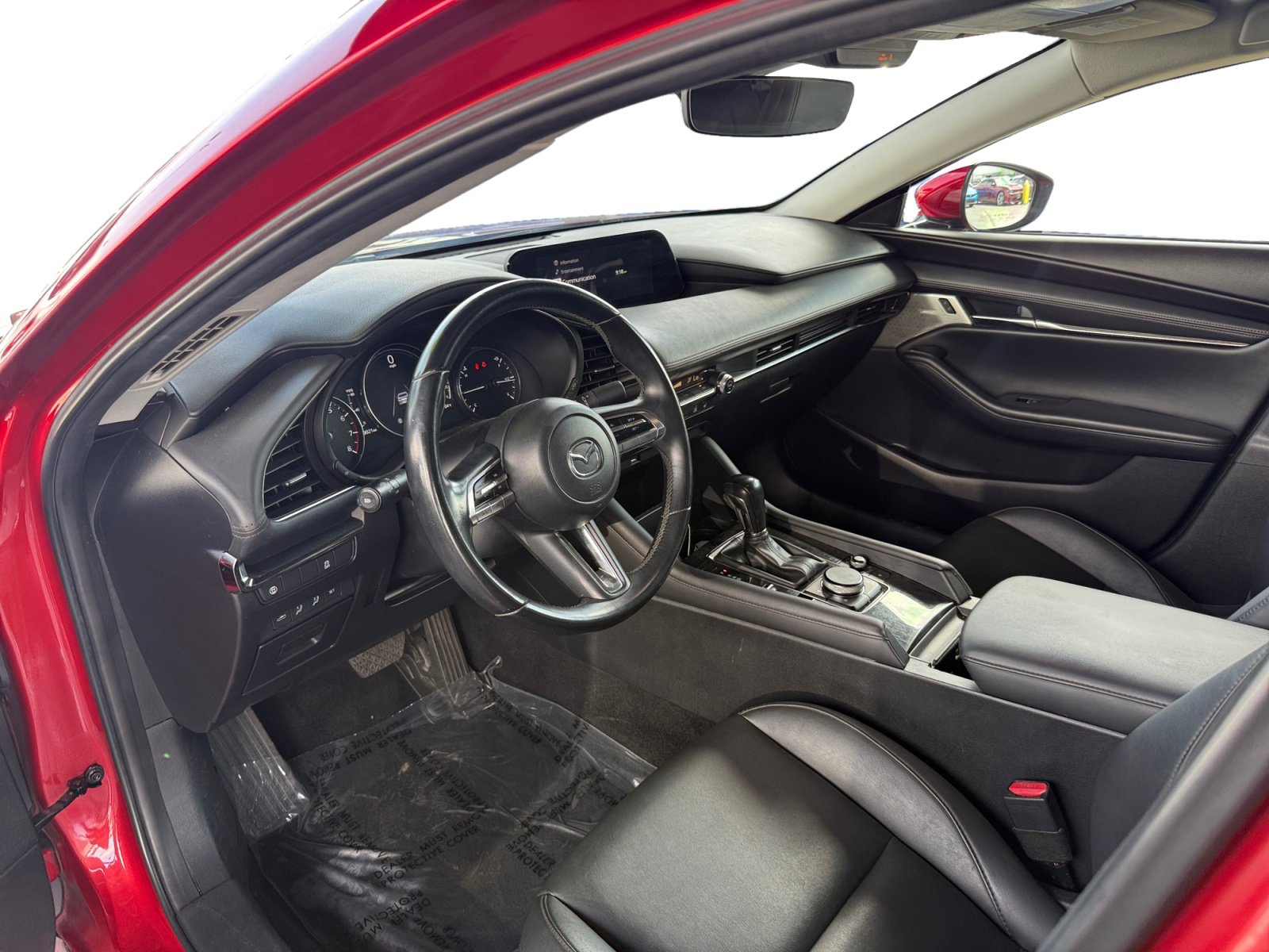 Used 2019 MAZDA MAZDA3 Sedan w/ Preferred Package FWD image 9