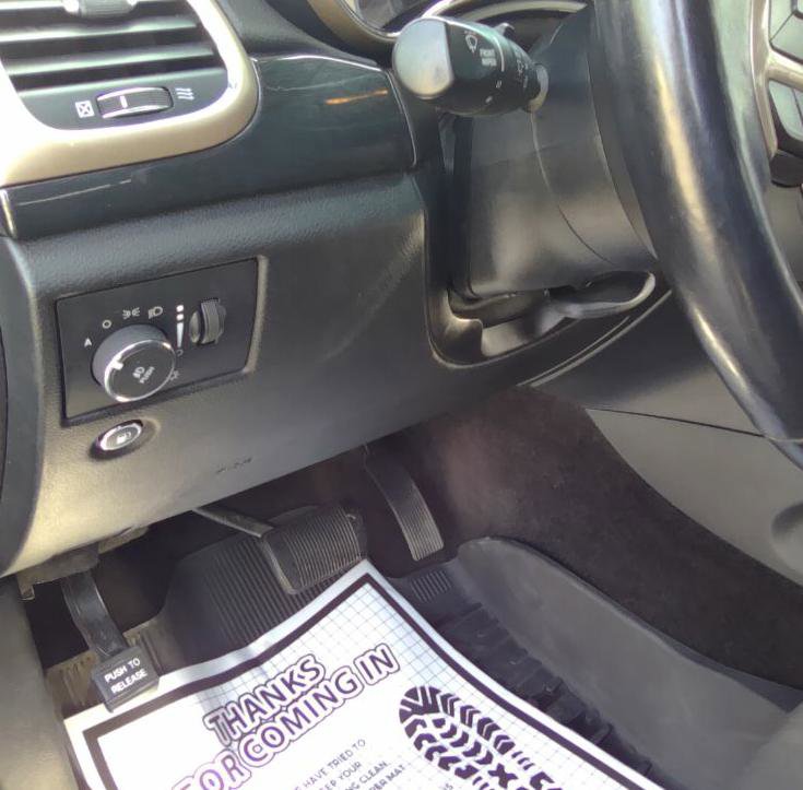 Used 2016 Jeep Grand Cherokee Laredo 75th Anniversary image 11