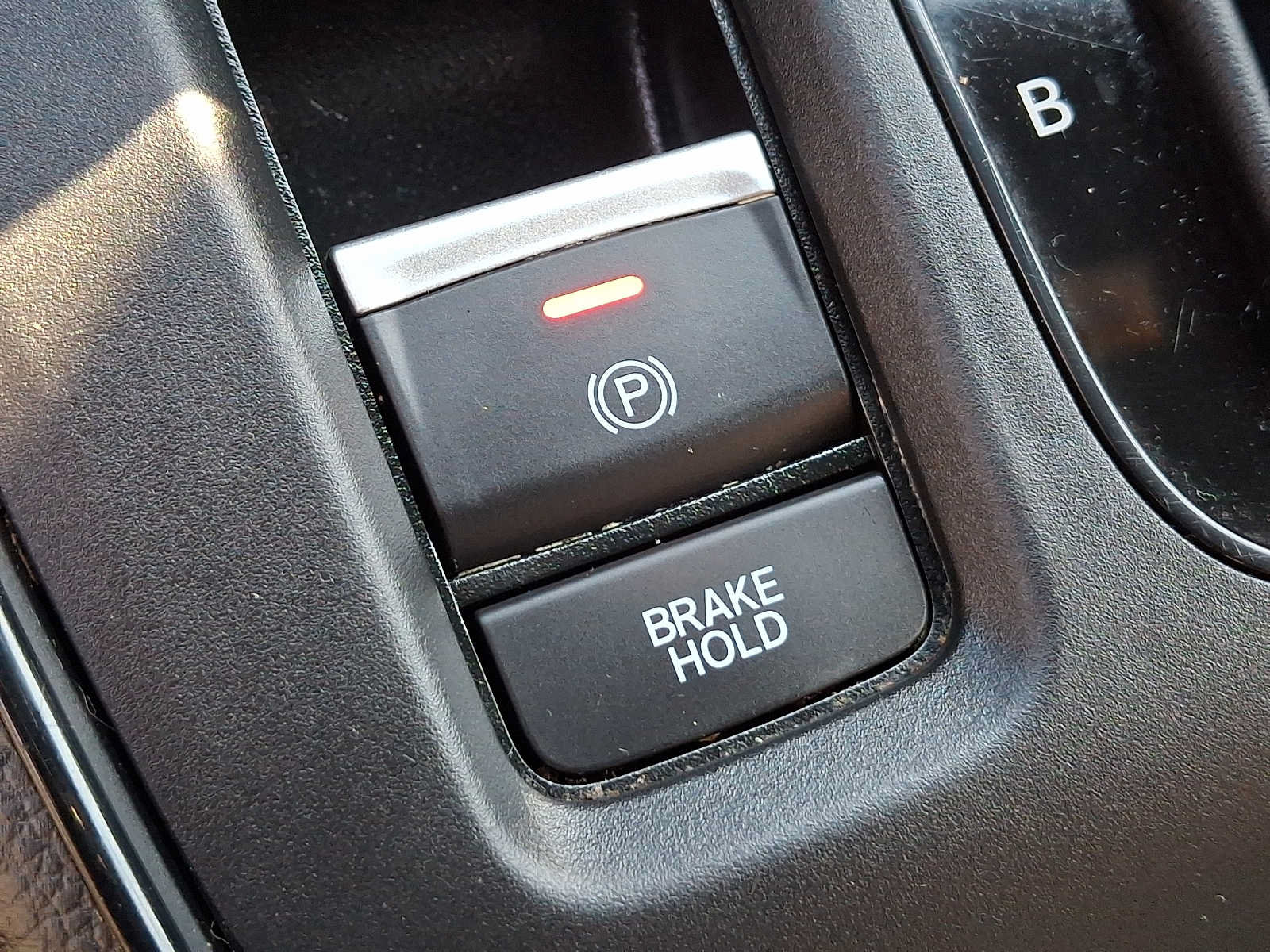Used 2025 Honda CR-V Sport image 25