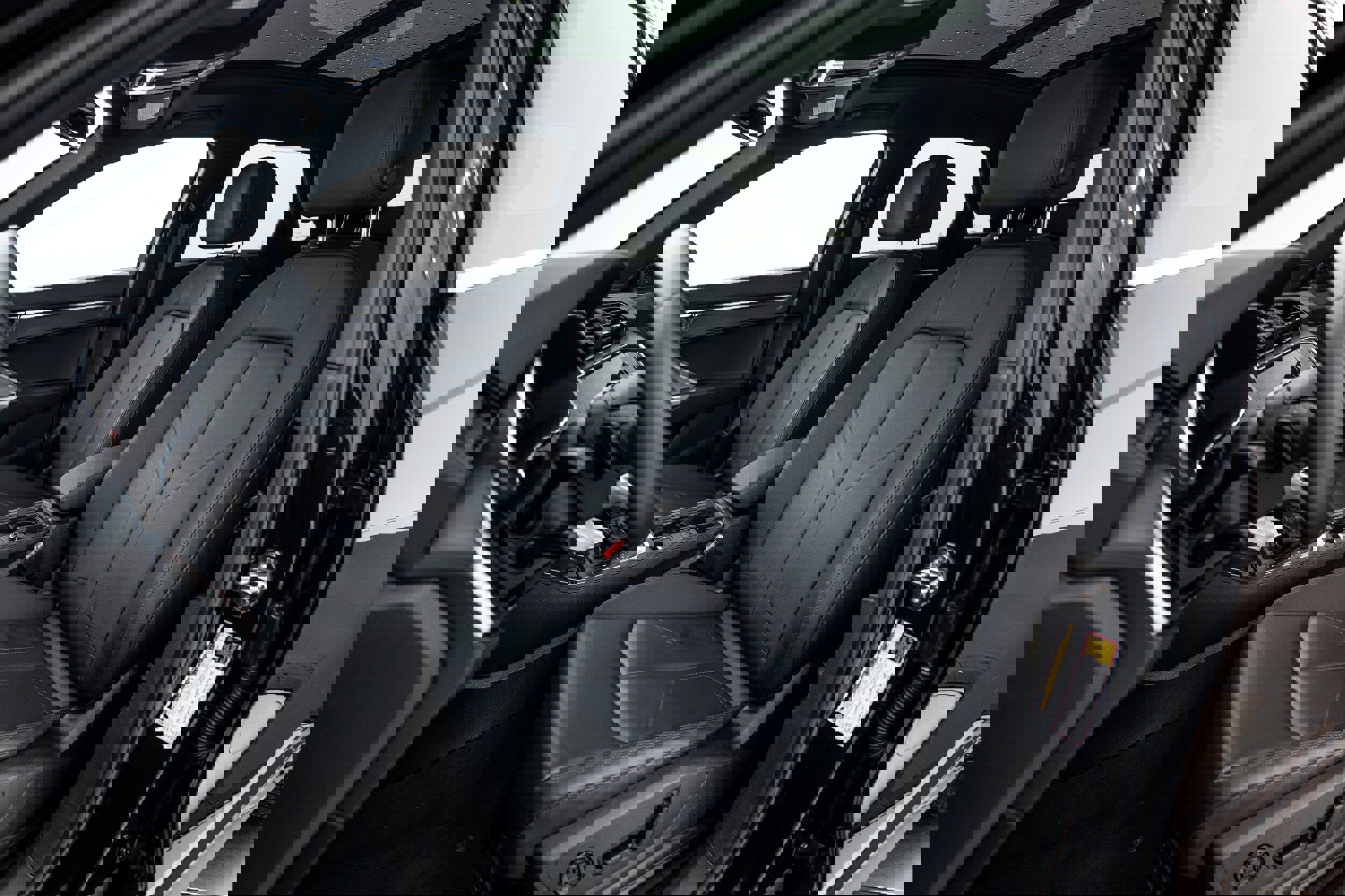 Certified 2025 Audi Q3 2.0T Premium Plus w/ Premium Plus Package AWD/4WD image 16