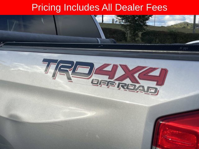Used 2016 Toyota Tundra SR5 w/ TRD Off Road Package AWD/4WD image 8