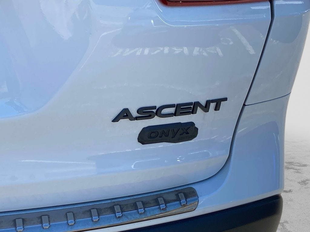 Used 2023 Subaru Ascent Onyx Edition AWD/4WD image 5