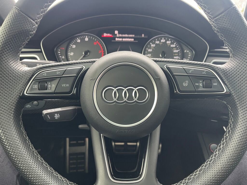 Used 2022 Audi S5 Premium image 19