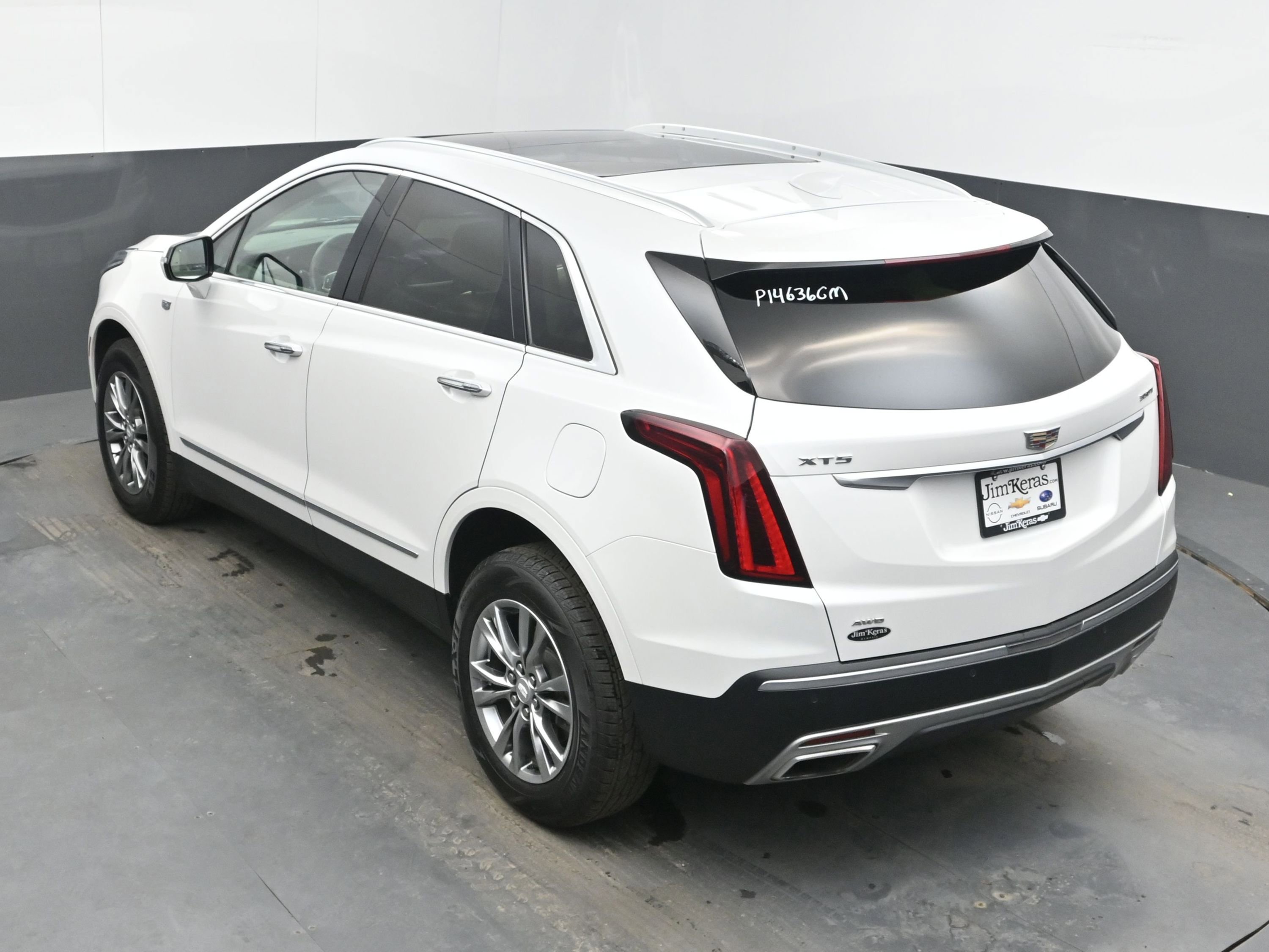 Used 2023 Cadillac XT5 Premium Luxury image 36