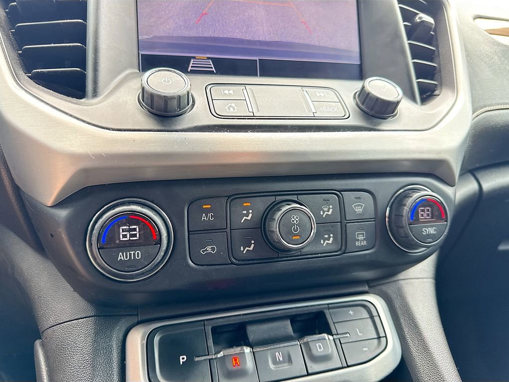 Used 2020 GMC Acadia SLE FWD image 16