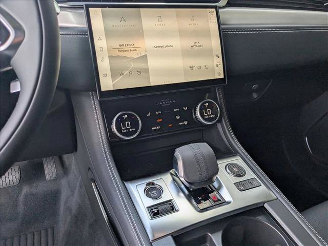 Certified 2026 Jaguar F-PACE R-Dynamic S AWD/4WD image 12