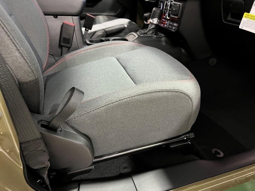 New 2026 Jeep Wrangler Unlimited Rubicon w/ Safety Group image 8