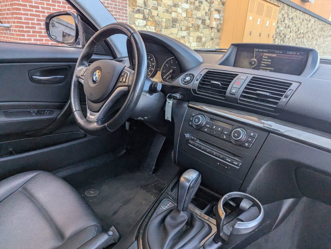 Used 2013 BMW 128i Coupe w/ Technology Pkg image 19