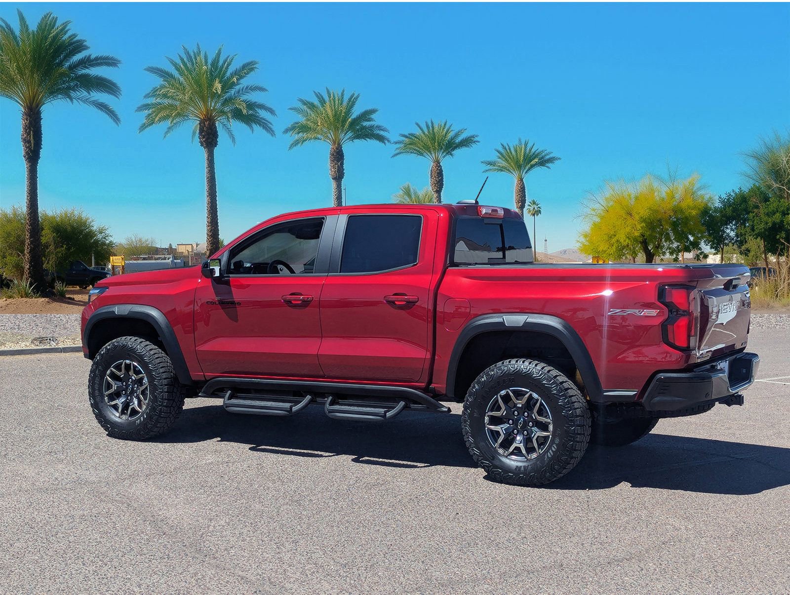 Used 2026 Chevrolet Colorado ZR2 w/ Technology Package image 3