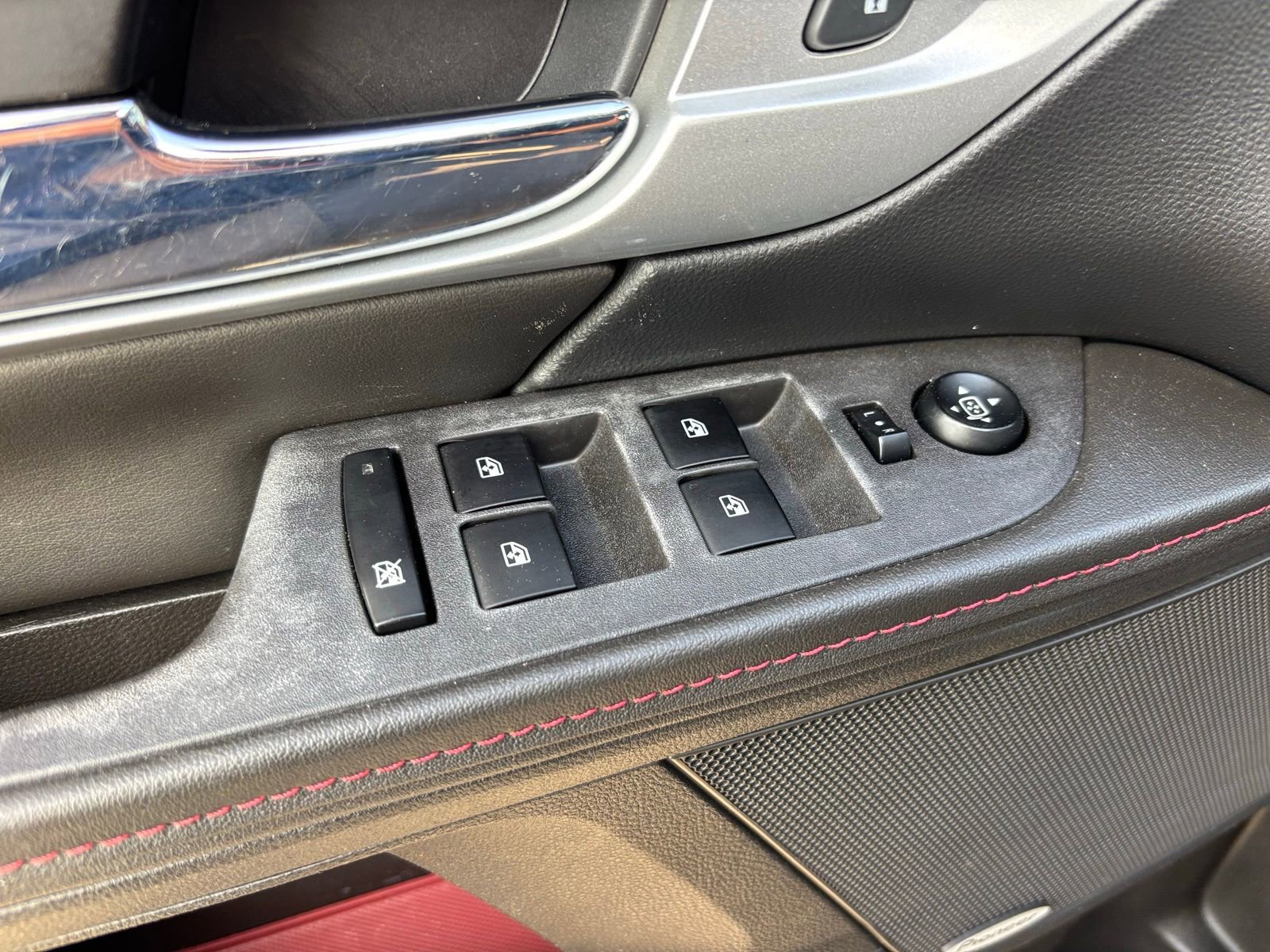 Used 2013 GMC Terrain SLT image 12