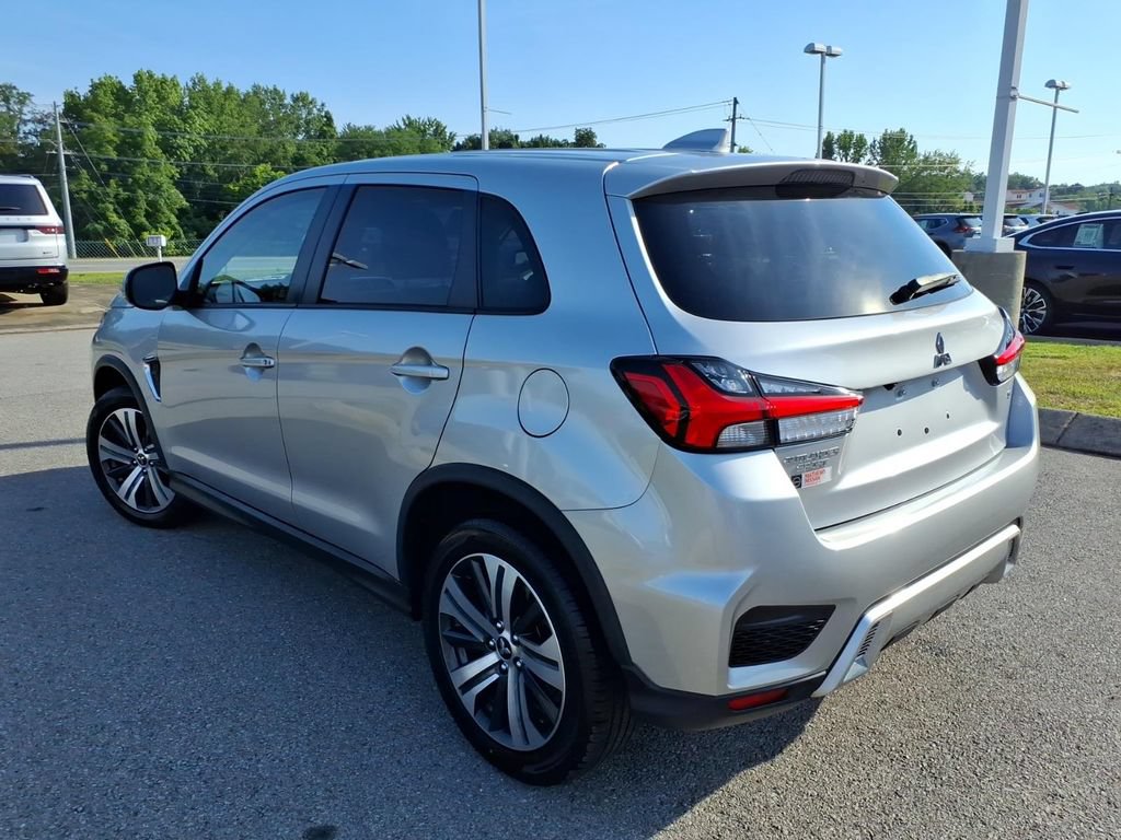 Used 2022 Mitsubishi Outlander Sport SE FWD image 17